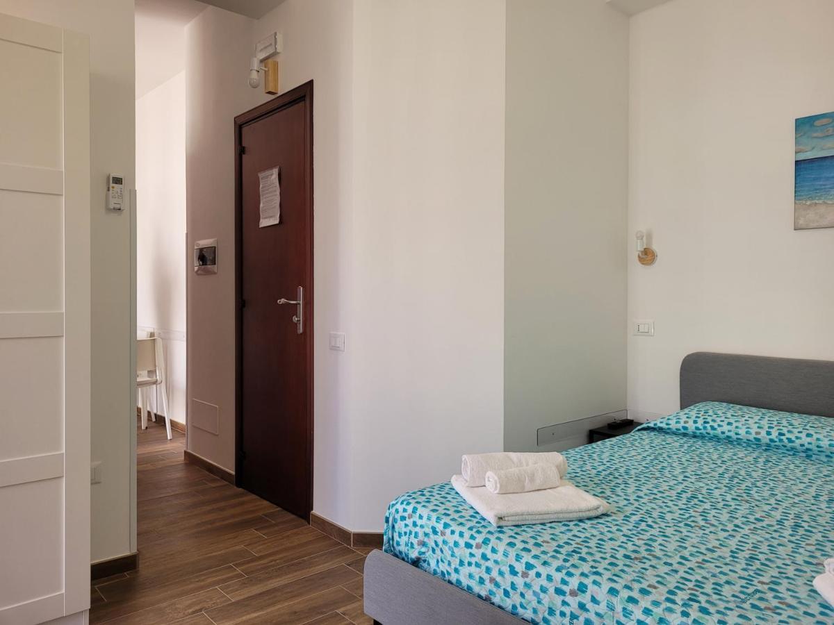Casa "Paolo E Francesca" Monolocali Villa Scilla Kültér fotó