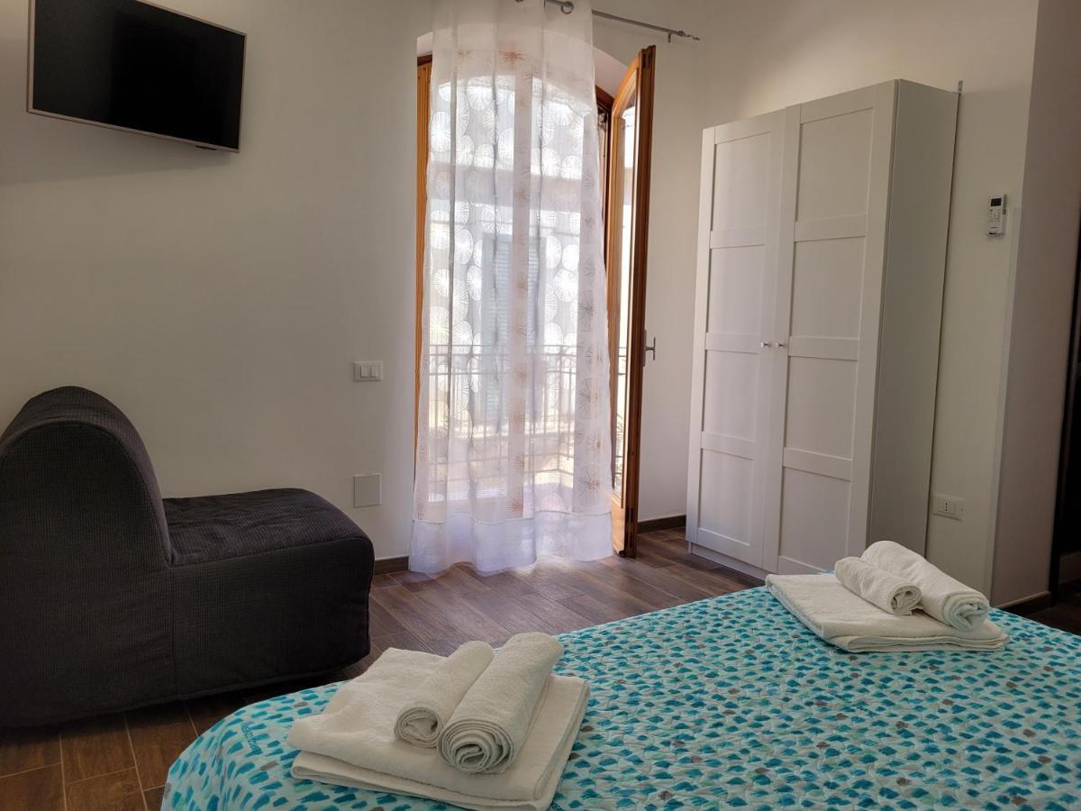 Casa "Paolo E Francesca" Monolocali Villa Scilla Kültér fotó