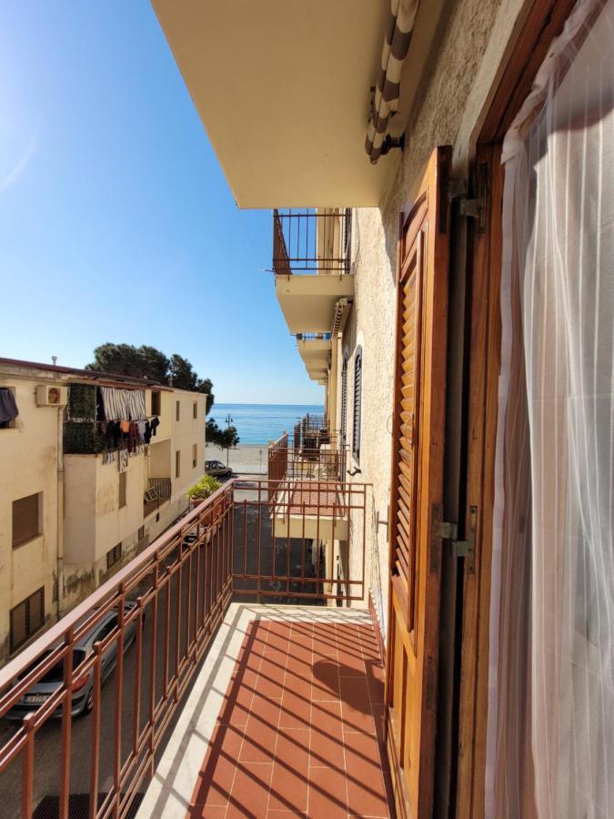 Casa "Paolo E Francesca" Monolocali Villa Scilla Kültér fotó